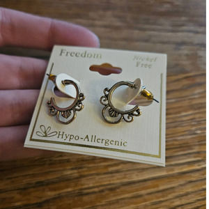 Freedom Arabesque Style Huggie Hoop Earrings ~ Nickel Free